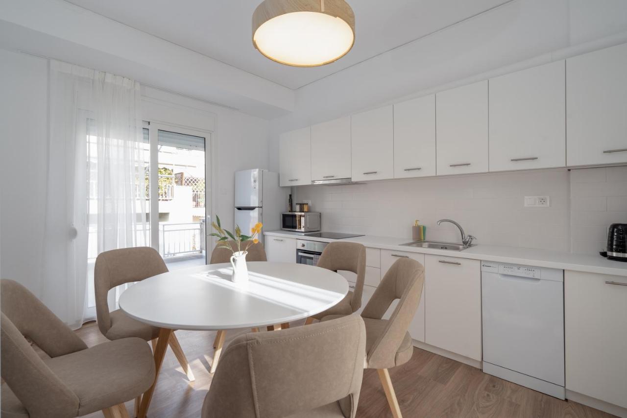 Apartament Athens Hideout Apt, Big Rooftop With City View Zewnętrze zdjęcie