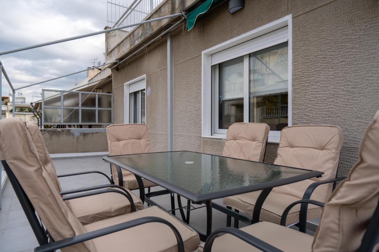 Apartament Athens Hideout Apt, Big Rooftop With City View Zewnętrze zdjęcie