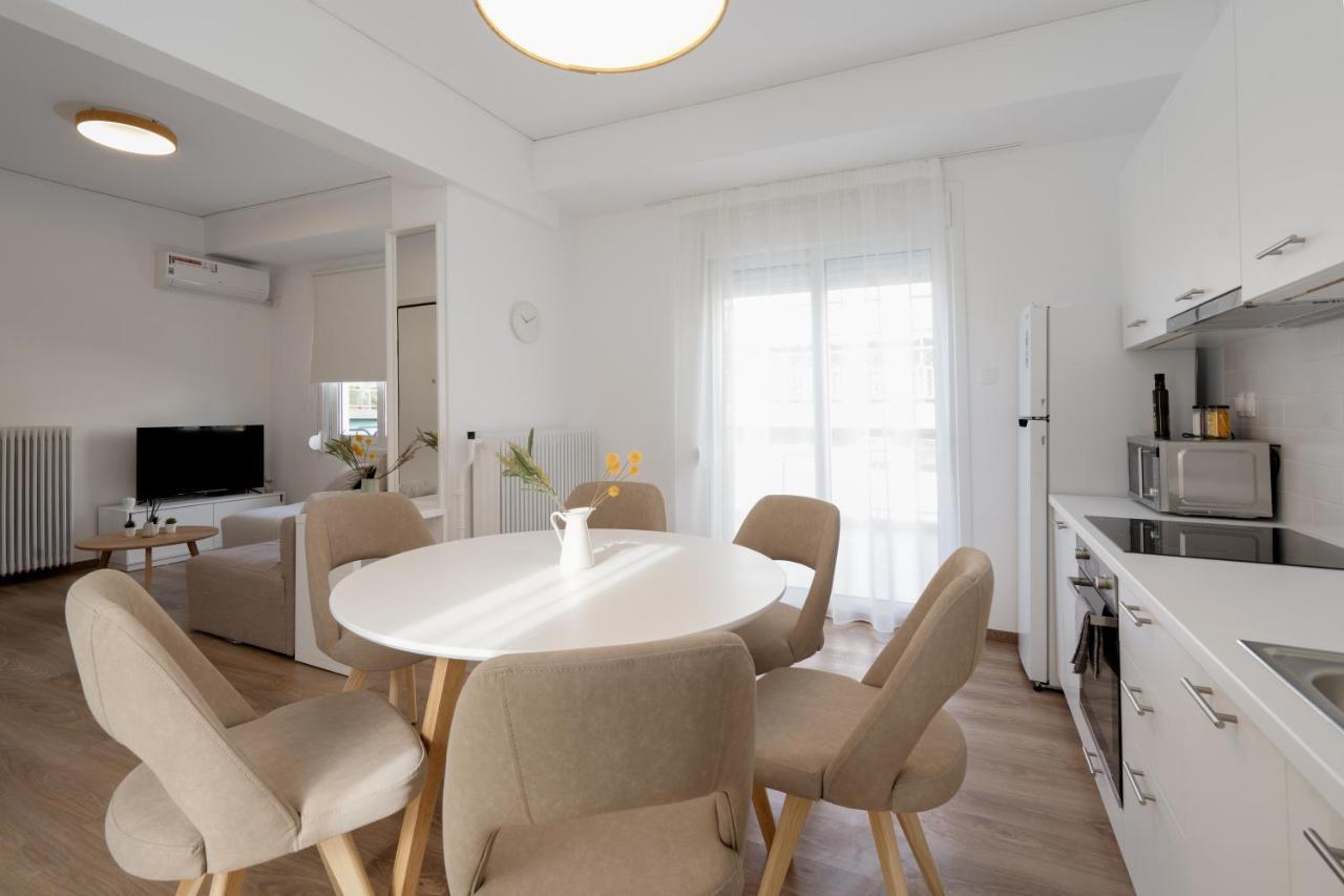 Apartament Athens Hideout Apt, Big Rooftop With City View Zewnętrze zdjęcie