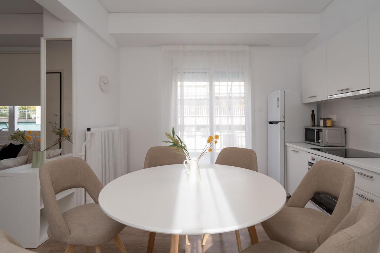 Apartament Athens Hideout Apt, Big Rooftop With City View Zewnętrze zdjęcie